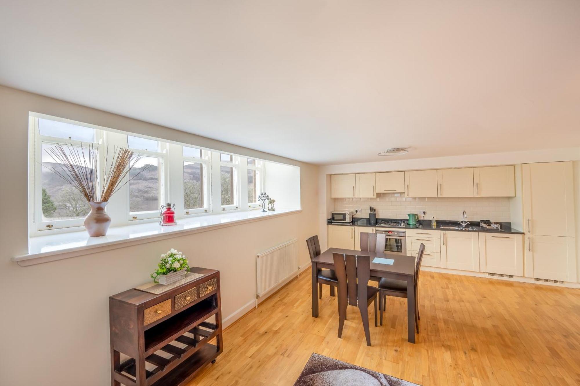 Monastery Apartment With Loch Ness View Fort Augustus Esterno foto
