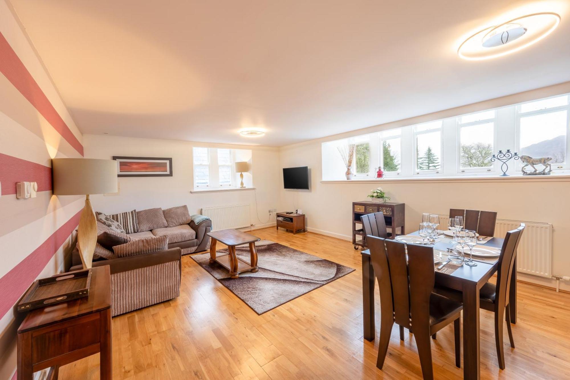 Monastery Apartment With Loch Ness View Fort Augustus Esterno foto